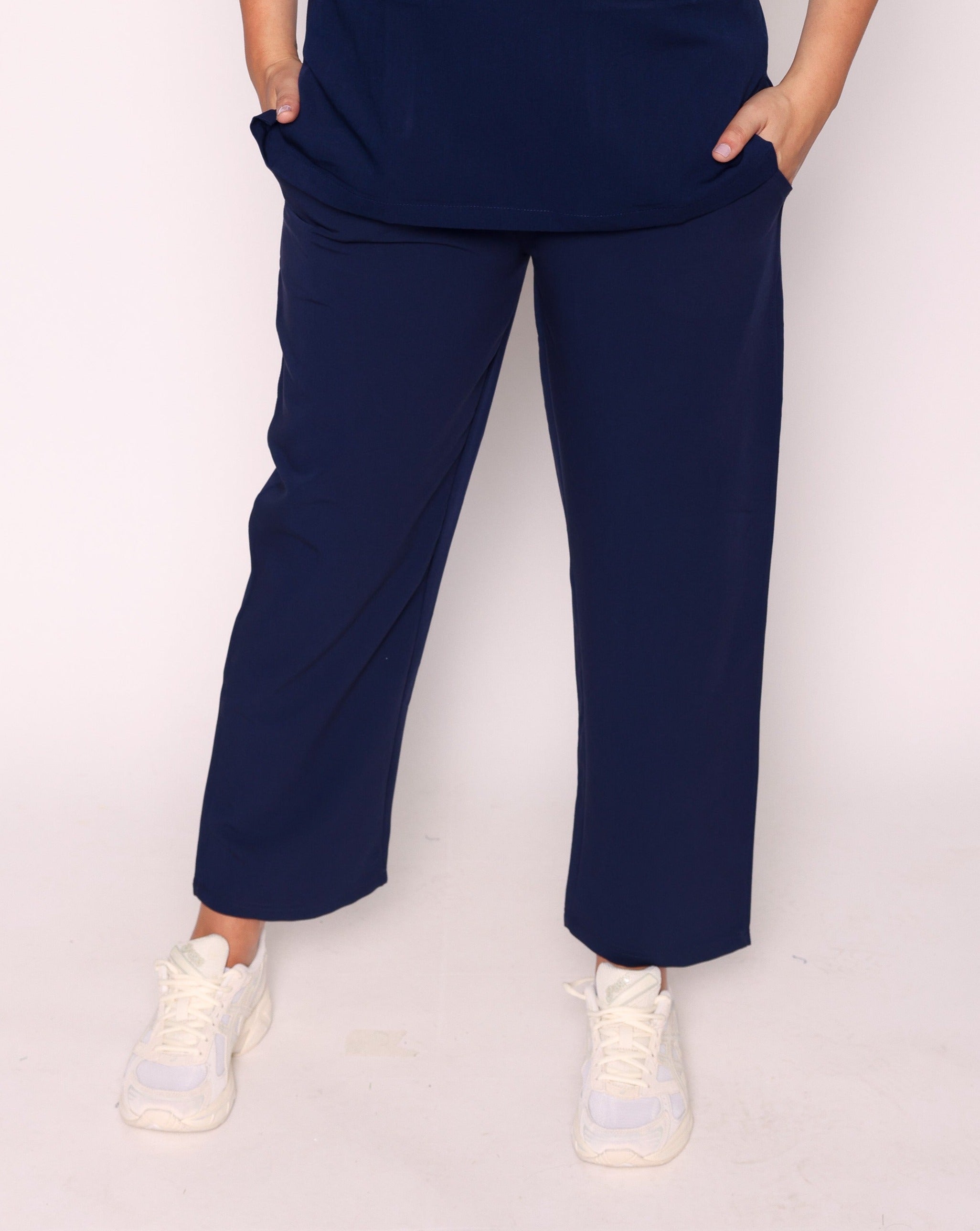 Arlo Straight Leg Scrub Bottoms - Navy