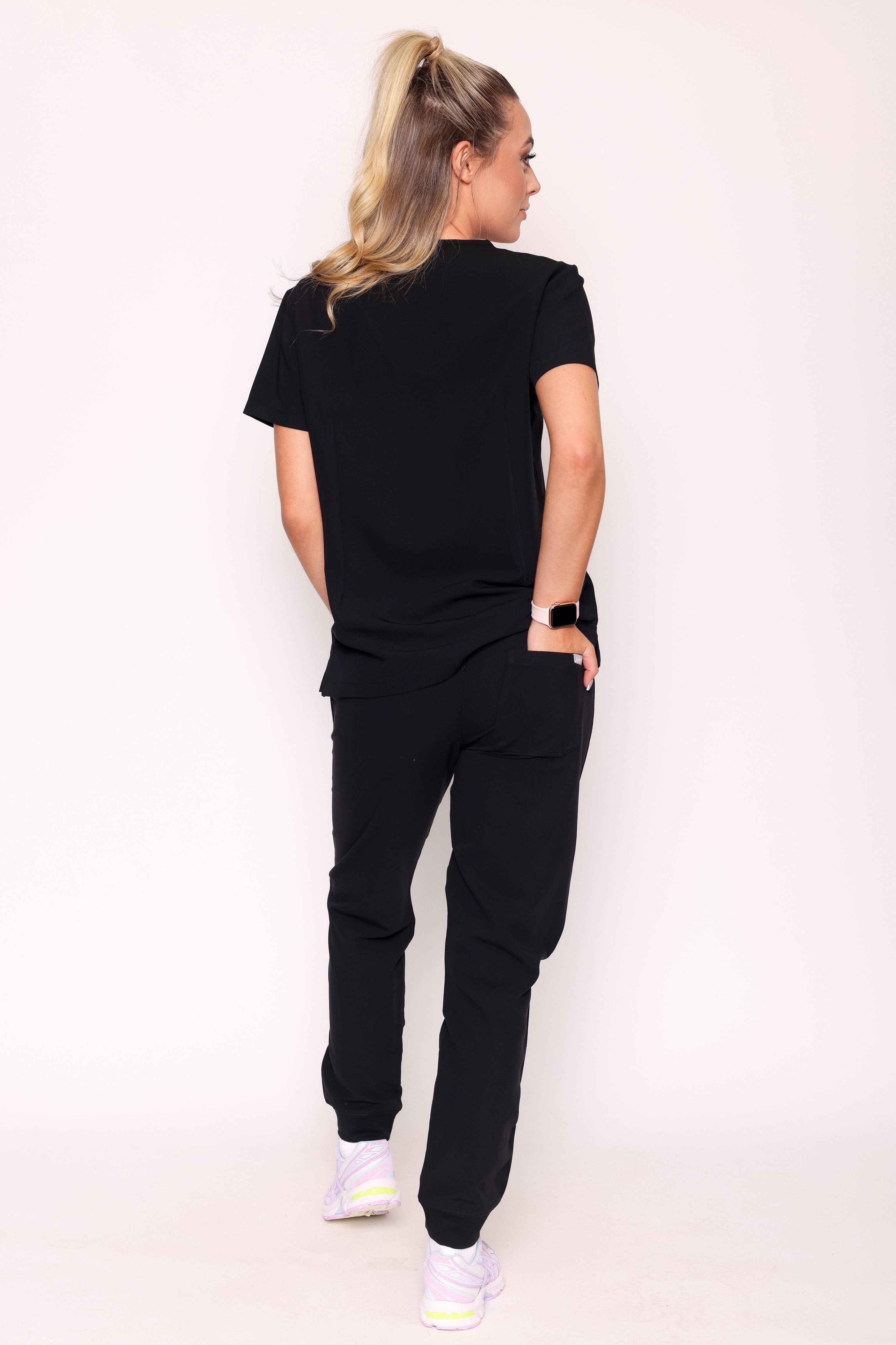 Nova & Neo Simki Scrub Set - Black